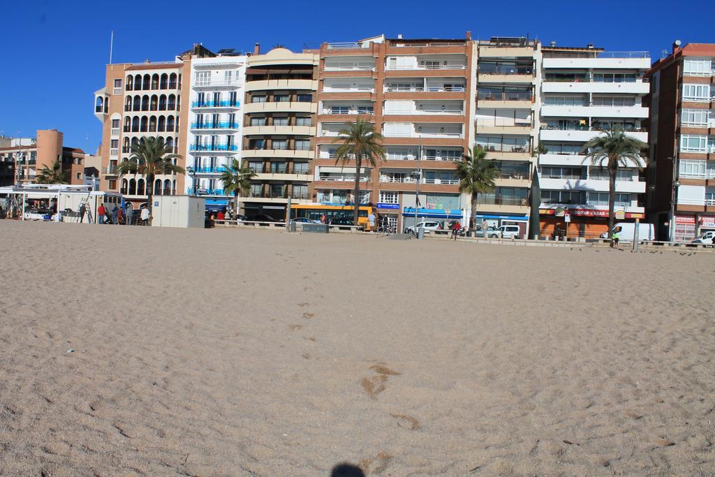 Piso Jover Alojamiento Para Mayores De 25 Anos !! Lloret de Mar Eksteriør billede